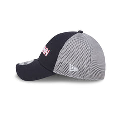 Connecticut Huskies Two Tone Neo 39THIRTY Stretch Fit Hat