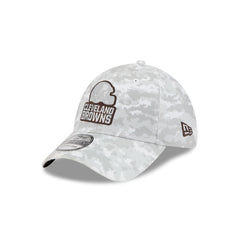 Cleveland Browns 2025 Salute to Service Fan Gear 39THIRTY Stretch Fit Hat