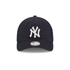 New York Yankees Floral Mesh Women's 9FORTY M-Crown Trucker Hat