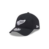 Detroit Red Wings Black 9FORTY APEX Snapback Hat