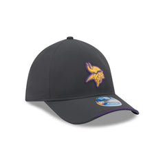 Minnesota Vikings 2026 Sideline Cold Weather 39THIRTY M-Crown Stretch Fit Hat