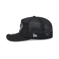 New England Patriots Black & White Mesh 19TWENTY Trucker Hat
