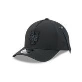 Alpha Industries x New York Mets Nylon Black 9FORTY M-Crown A-Frame Snapback Hat