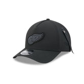 Alpha Industries x Detroit Red Wings Nylon Black 9FORTY M-Crown A-Frame Snapback Hat