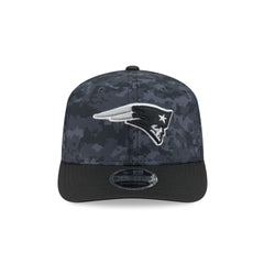 New England Patriots 2026 Salute to Service 9SEVENTY Stretch-Snap Hat