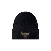 Chicago Bulls Camo Logo Fuzzy Cuff Knit Beanie Hat