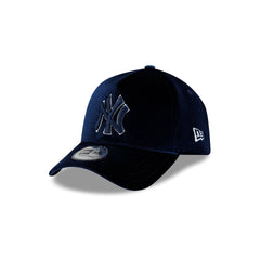 New York Yankees Velvet Navy 9FORTY A-Frame Snapback Hat