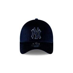 New York Yankees Velvet Navy 9FORTY A-Frame Snapback Hat