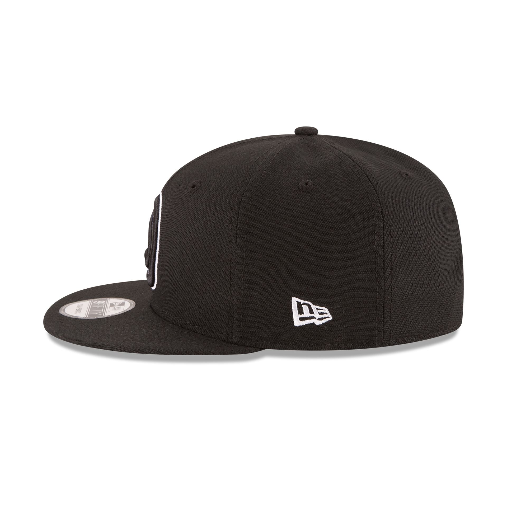 Atlanta Hawks Basic Black & White 9FIFTY Snapback Hat