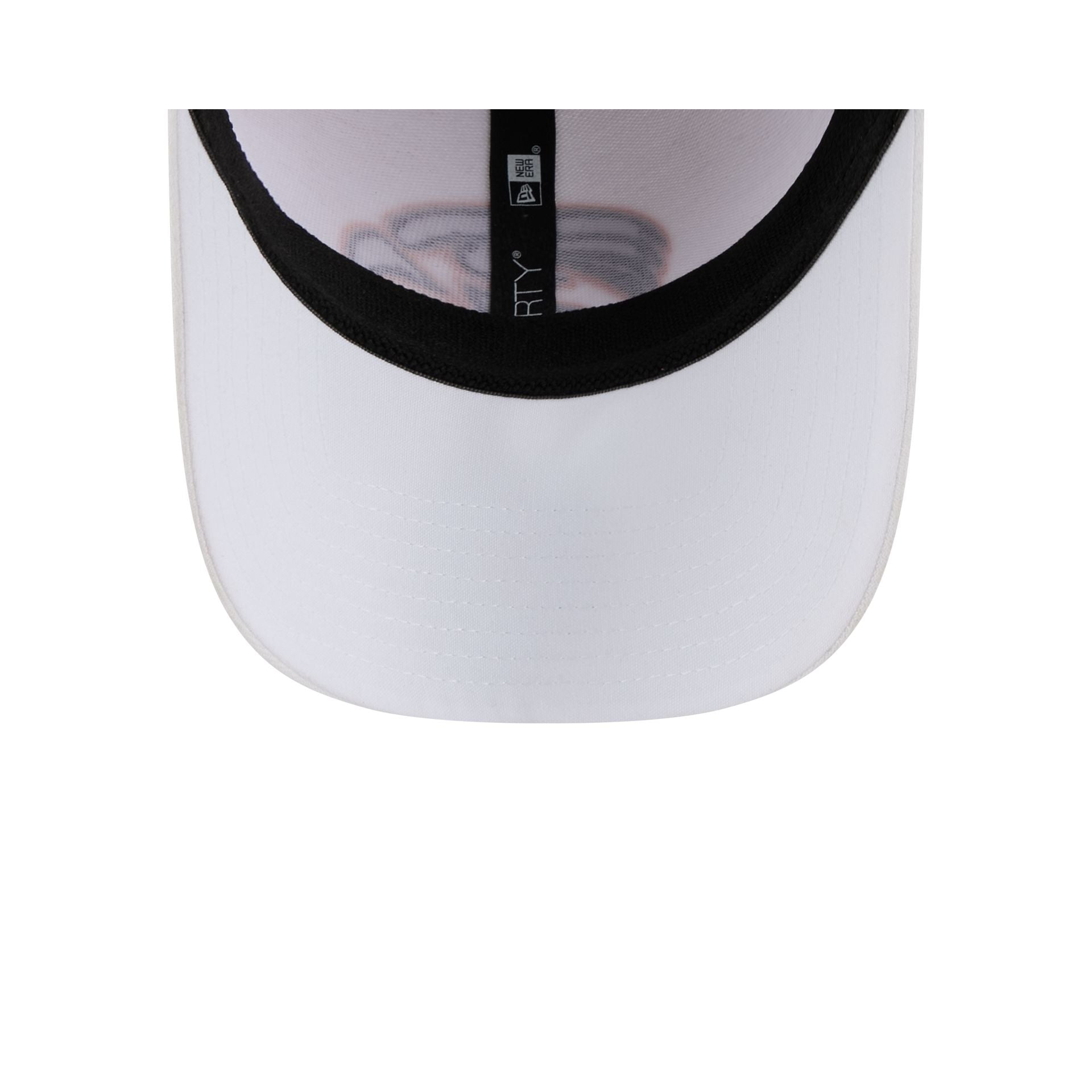 Iowa Hawkeyes Optic White 39THIRTY Stretch Fit Hat