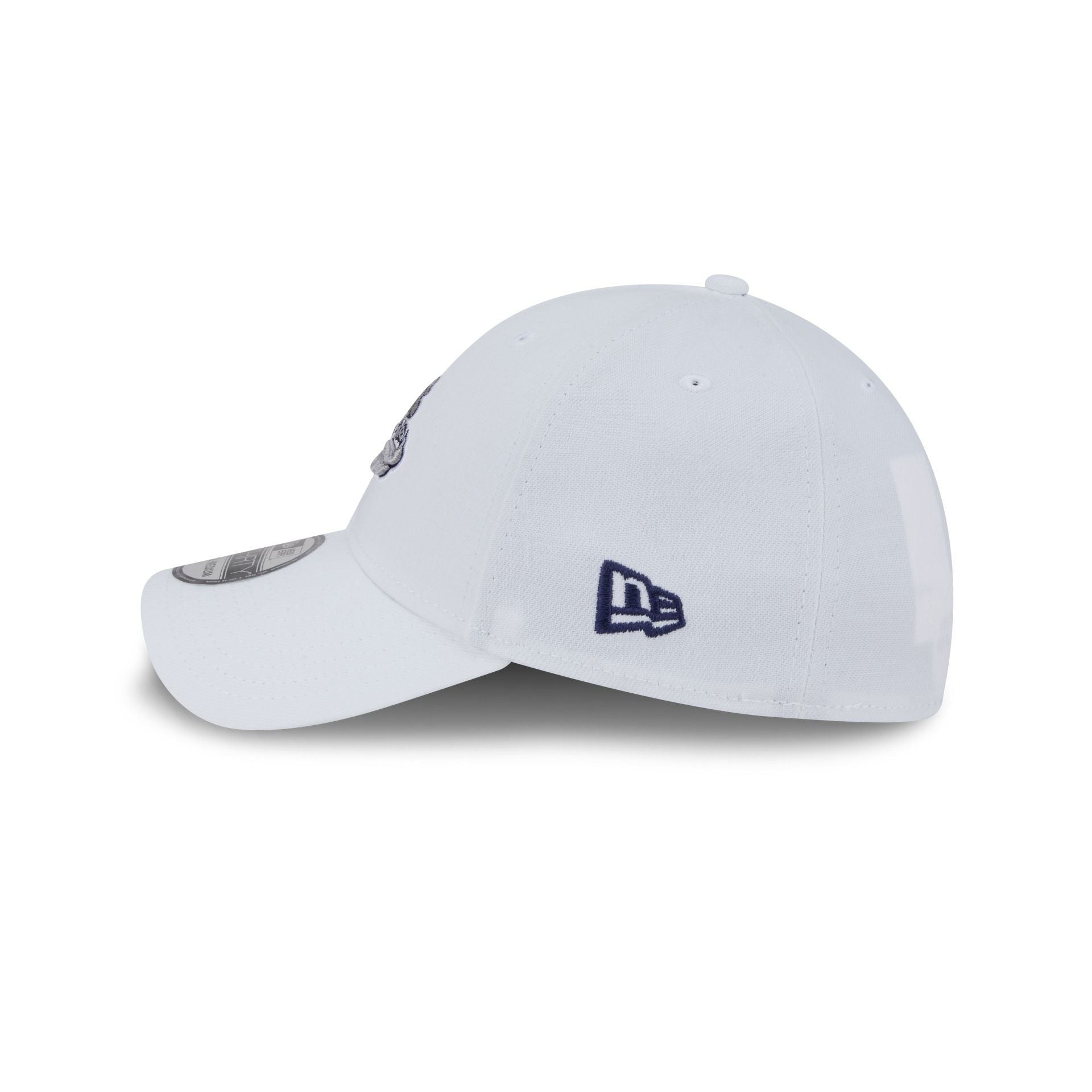 Gonzaga Bulldogs Optic White 39THIRTY Stretch Fit Hat