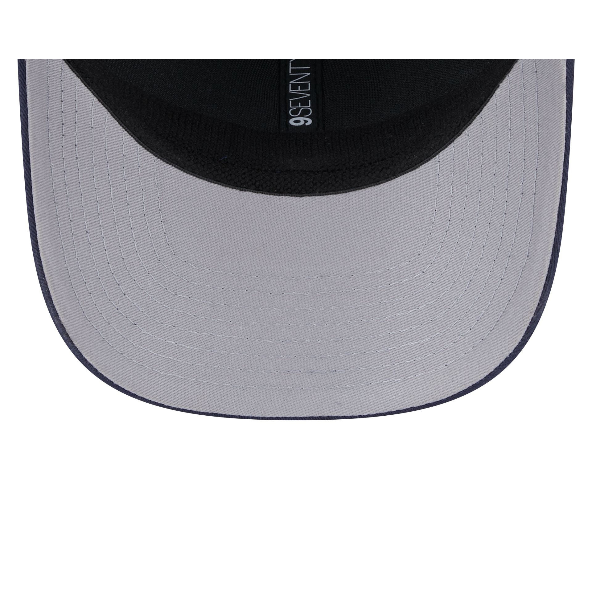 Chicago Bears Labeled 9SEVENTY Stretch-Snap Hat