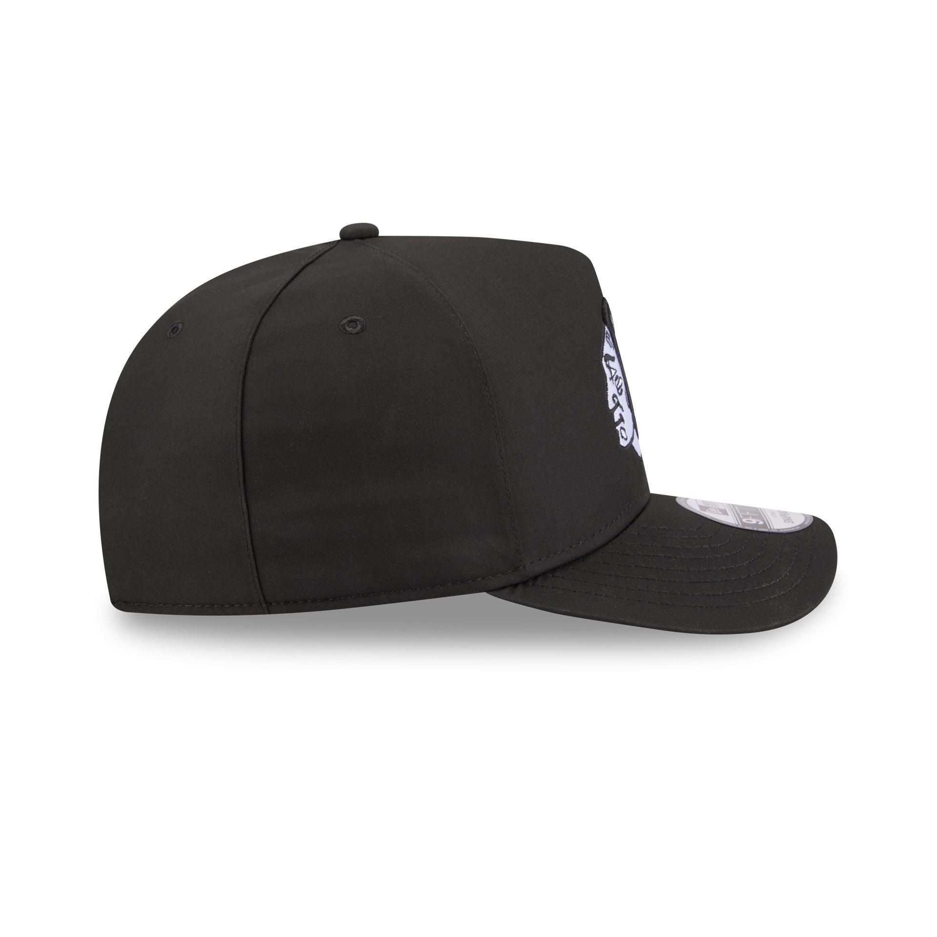 Chicago Blackhawks GORE-TEX Black 9FIFTY A-Frame Snapback Hat