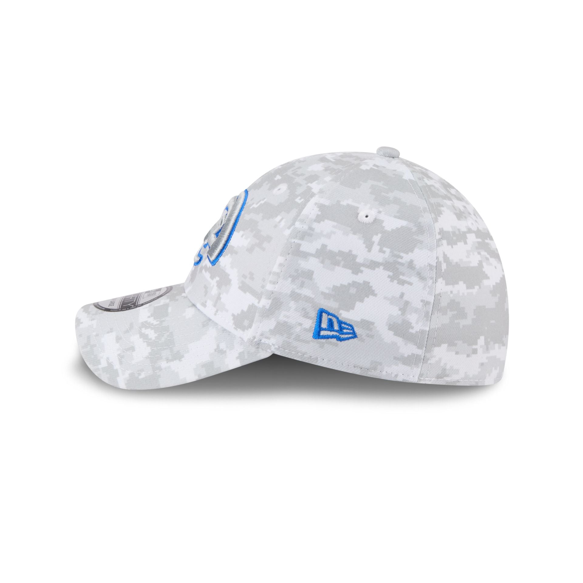 Los Angeles Rams 2025 Salute to Service Fan Gear 39THIRTY Stretch Fit Hat