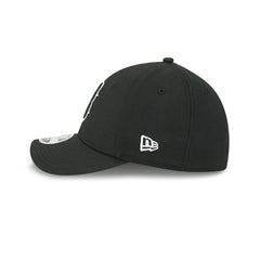 Boston Red Sox Black and White 39THIRTY M-Crown Stretch Fit Hat
