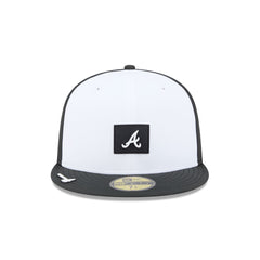 Atlanta Braves 2026 Clubhouse Black & White 59FIFTY Fitted Hat