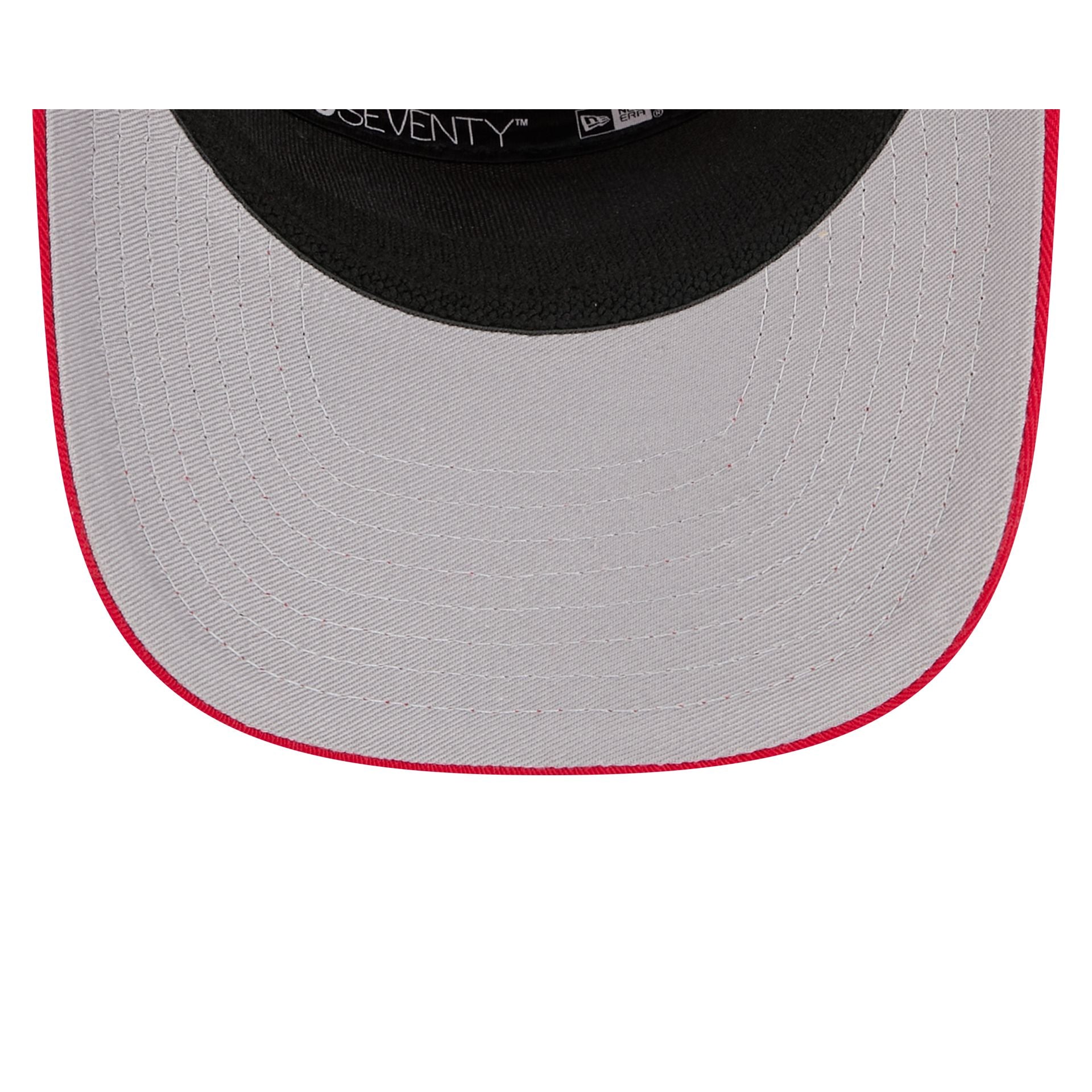 Calgary Flames Split Panel 9SEVENTY Stretch-Snap Hat