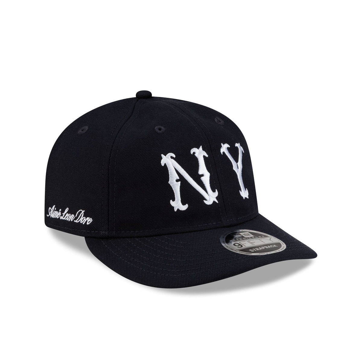 Aim�� Leon Dore New York Highlanders Navy Retro Crown 9FIFTY Strapback Hat