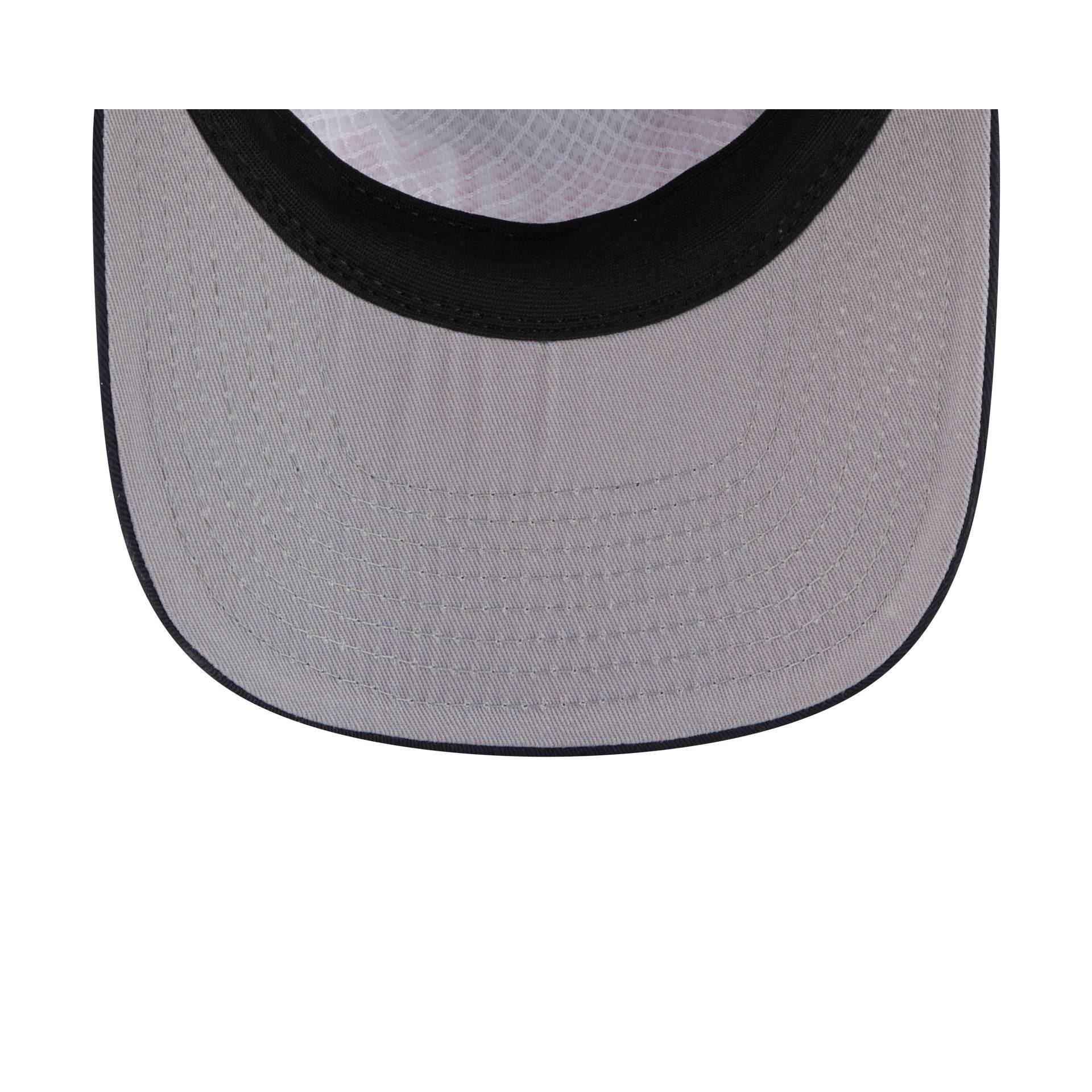 Connecticut Huskies Collegiate Two-Tone Chambray 19TWENTY Snapback Hat