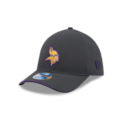 Minnesota Vikings 2026 Sideline Cold Weather 39THIRTY M-Crown Stretch Fit Hat