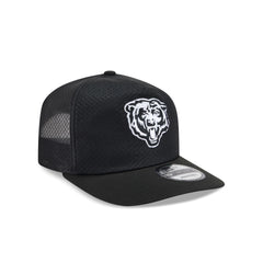 Chicago Bears Black & White Mesh 19TWENTY Trucker Hat