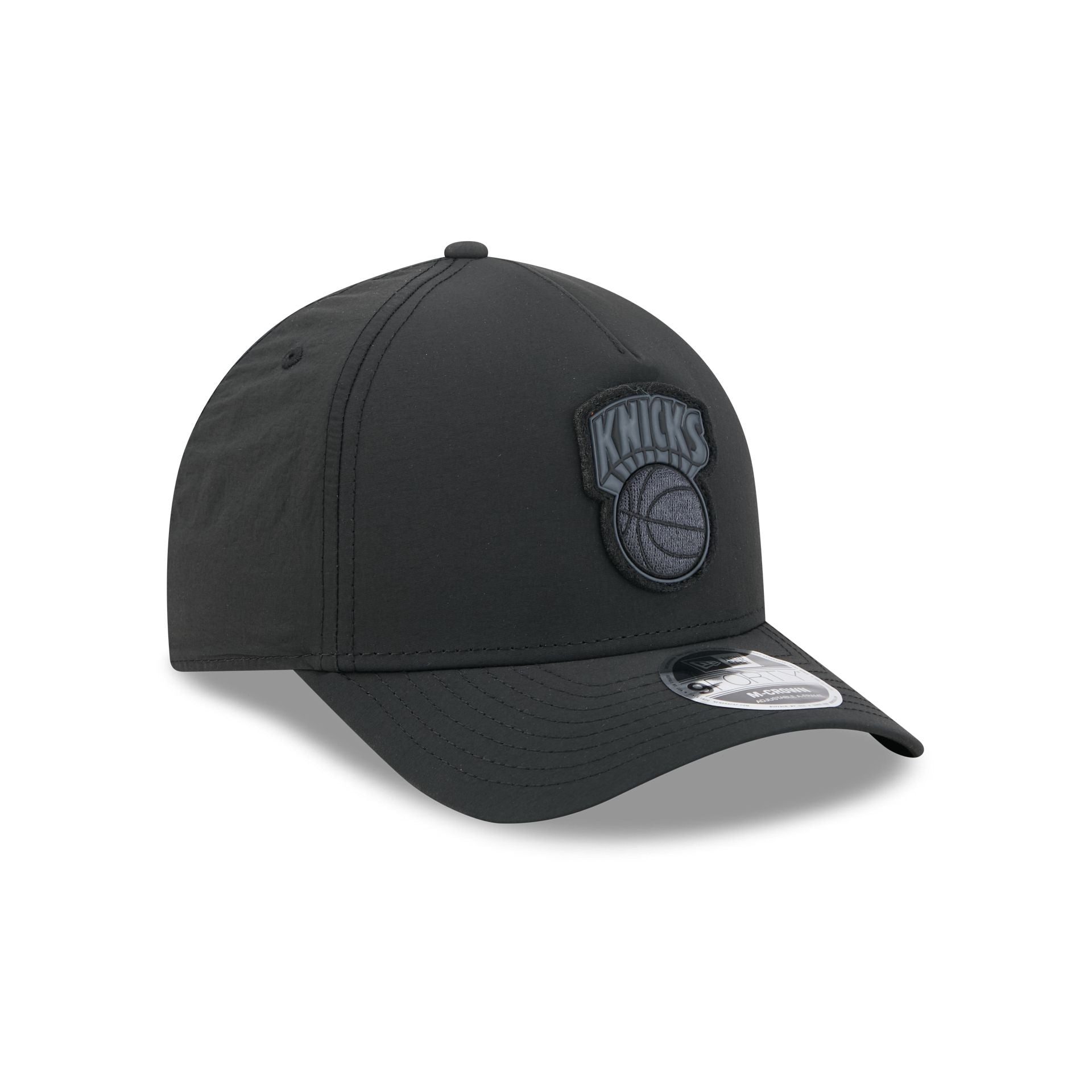 Alpha Industries x New York Knicks Nylon Black 9FORTY M-Crown A-Frame Snapback Hat