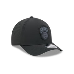 Alpha Industries x New York Knicks Nylon Black 9FORTY M-Crown A-Frame Snapback Hat