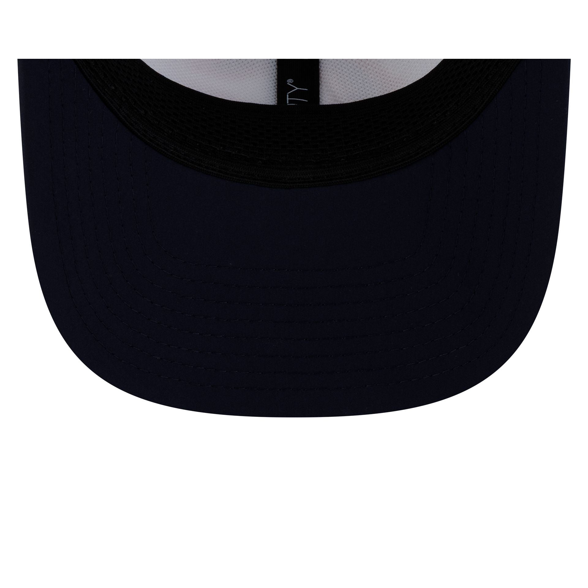 Chicago Bears 2026 Sideline White 9SEVENTY Stretch-Snap Hat