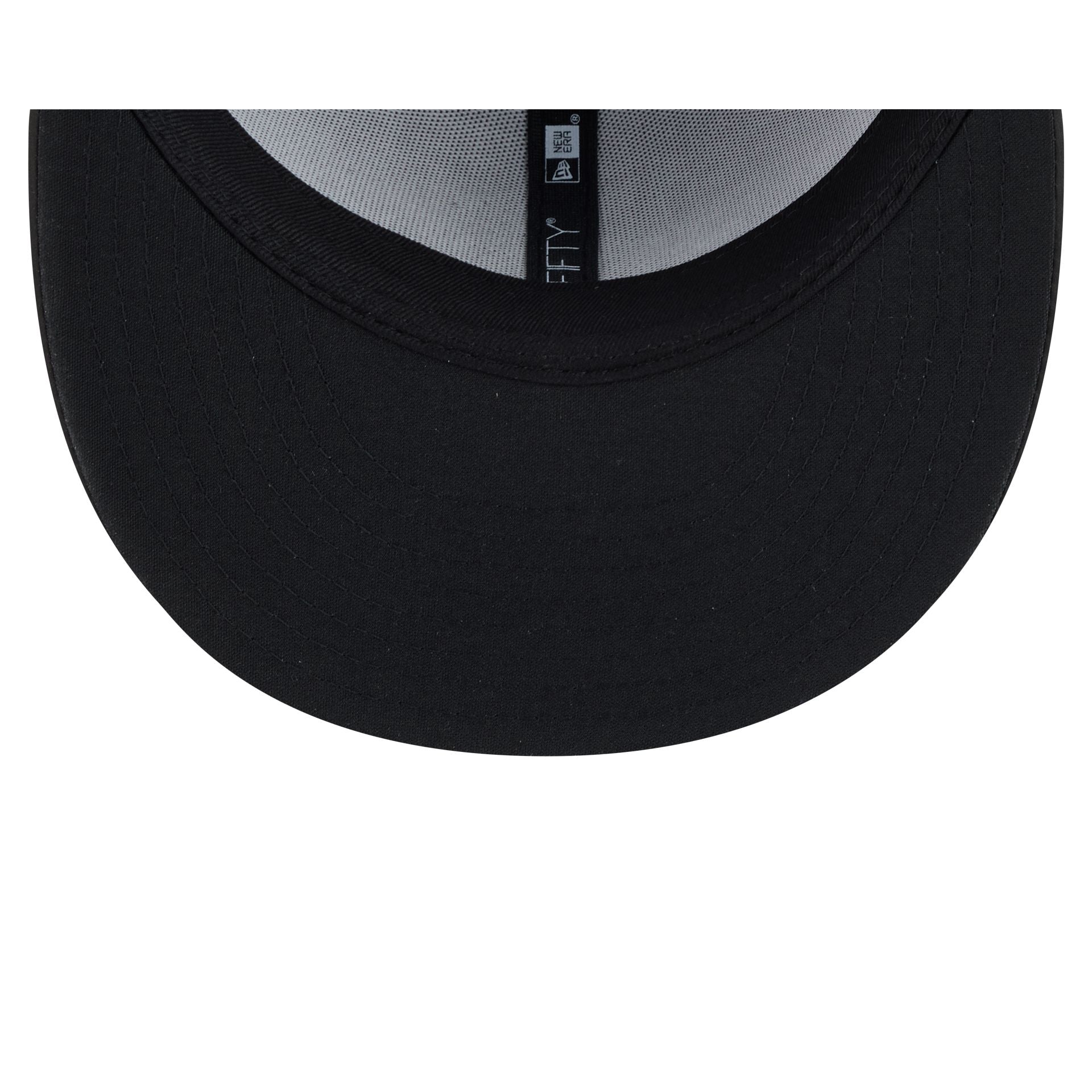 Minnesota Vikings 2026 Salute to Service 59FIFTY Fitted Hat