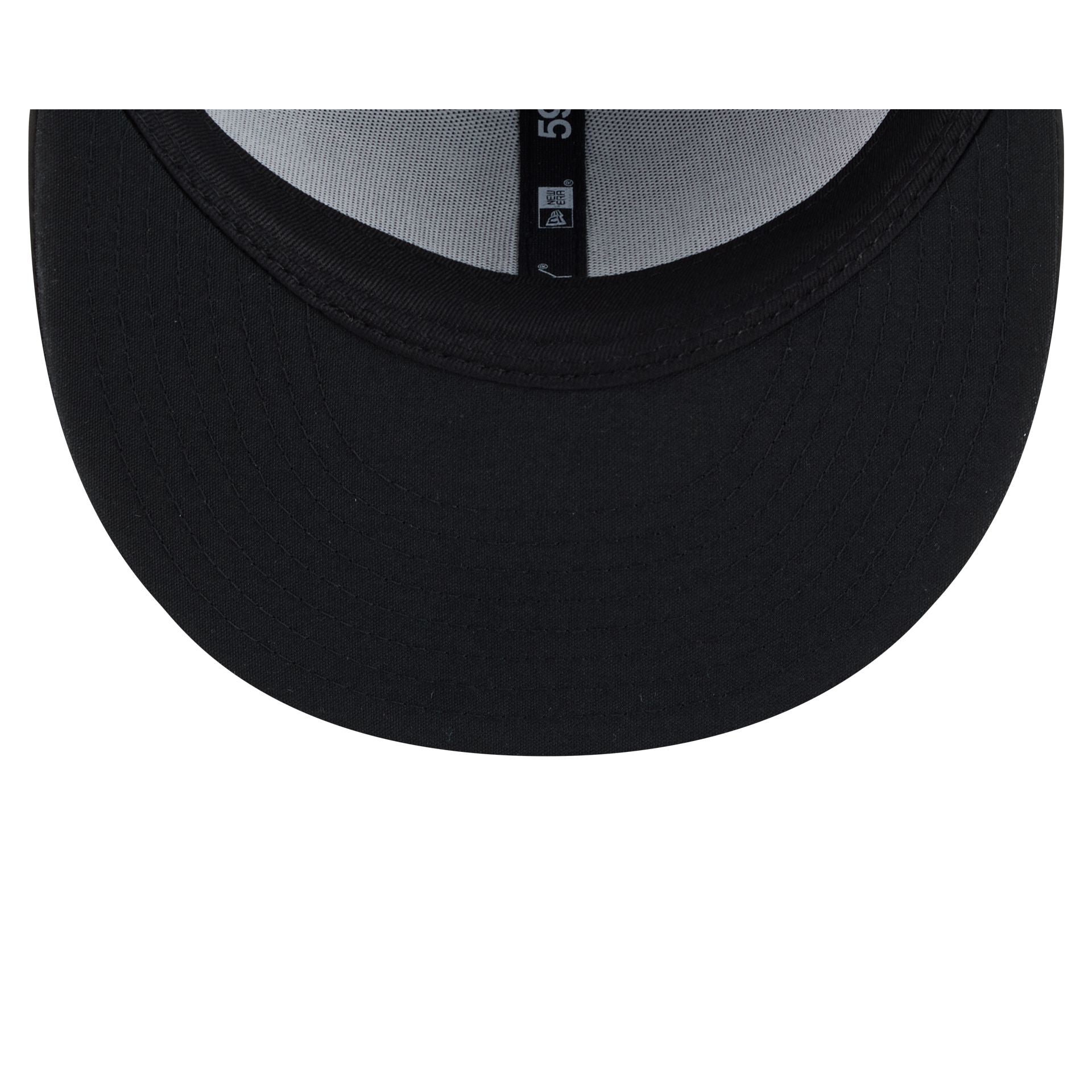 Las Vegas Raiders 2026 Salute to Service 59FIFTY Fitted Hat