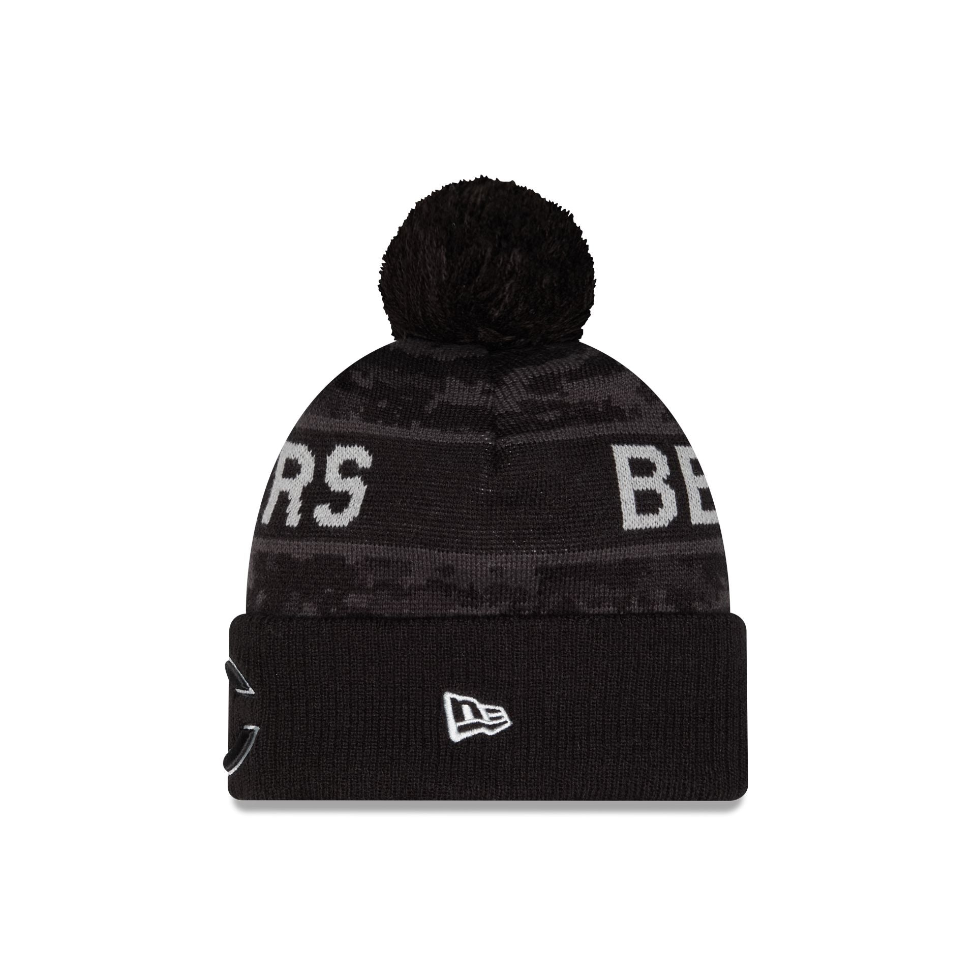 Chicago Bears 2026 Salute to Service Pom Knit Hat