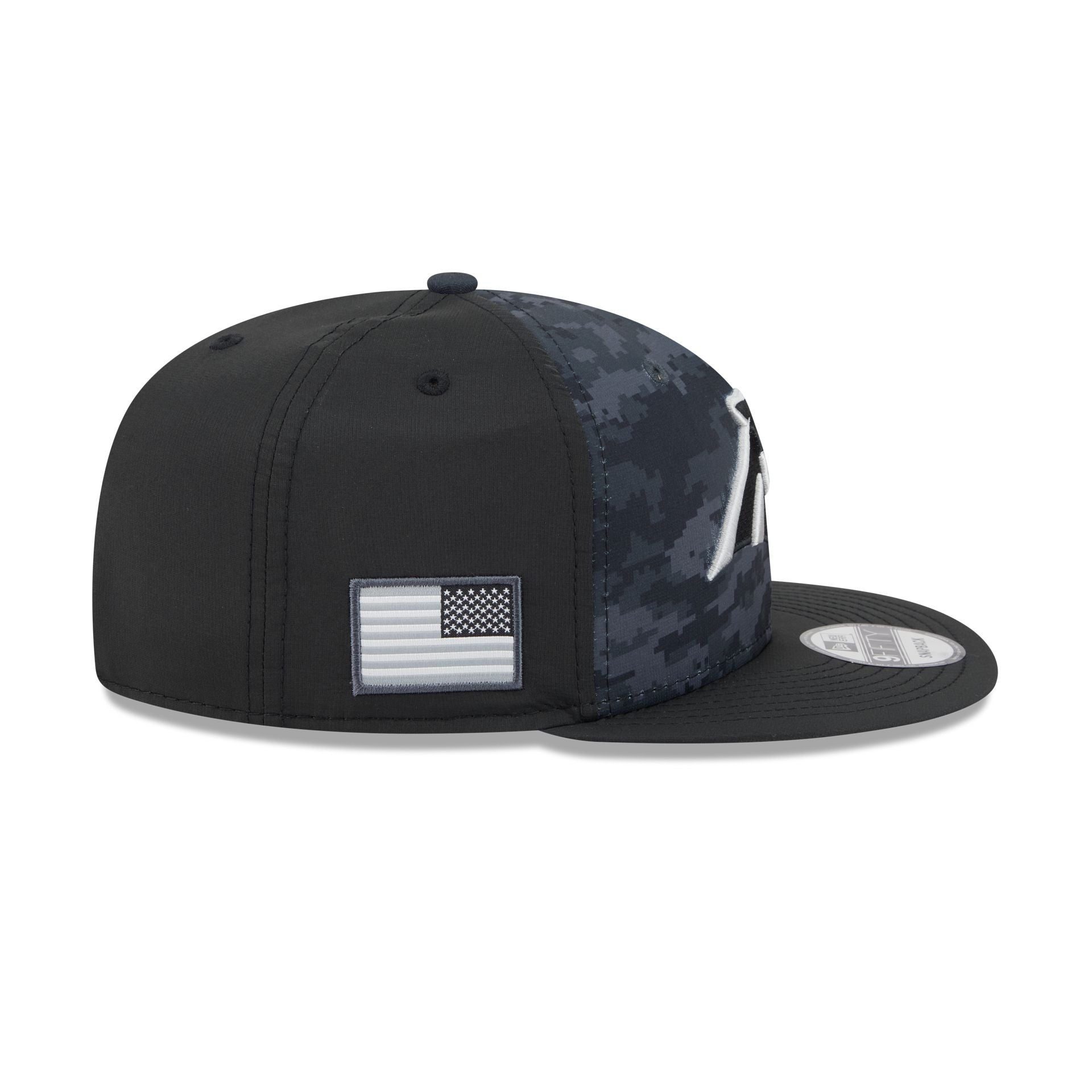 Carolina Panthers 2026 Salute to Service 9FIFTY Snapback Hat