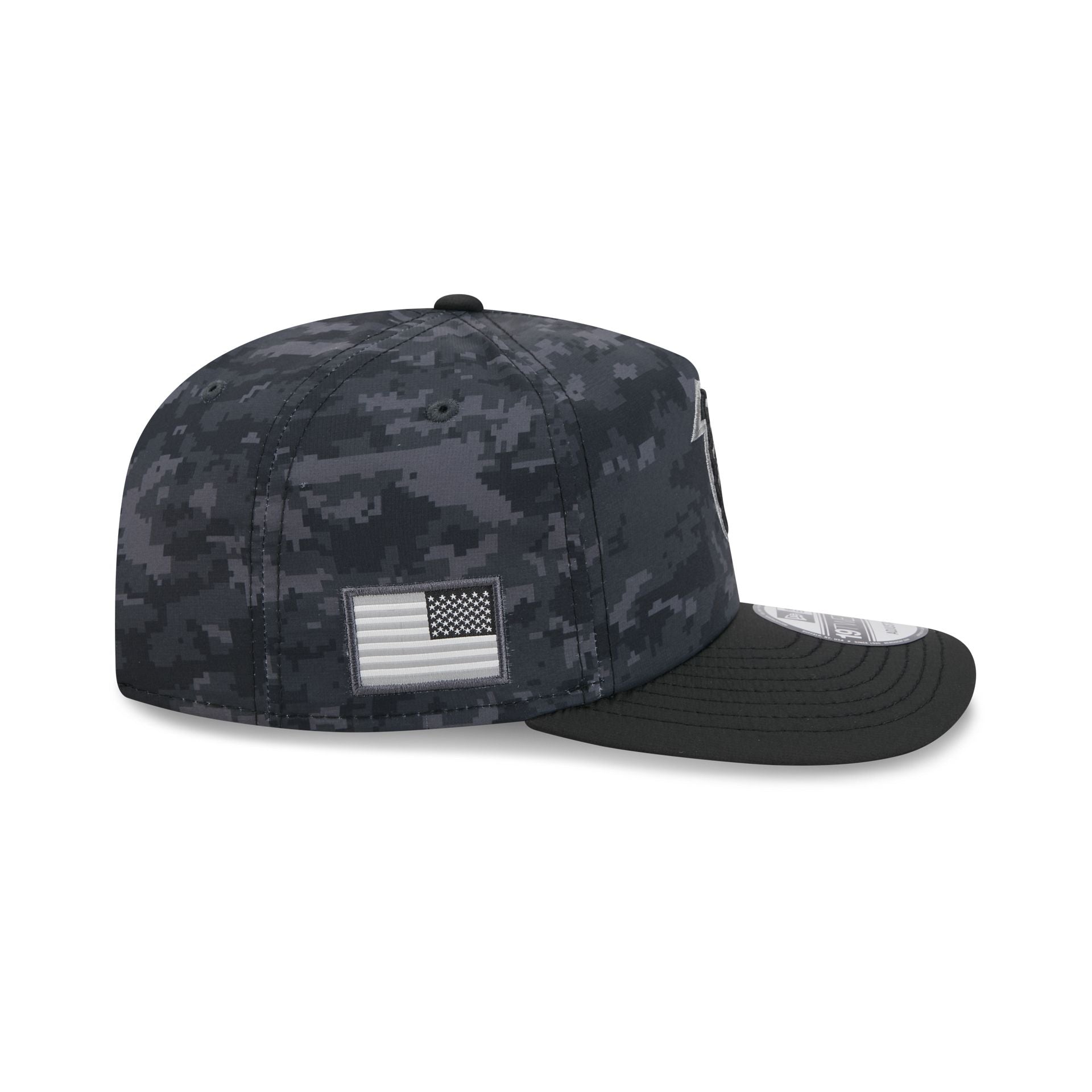 Atlanta Falcons 2026 Salute to Service 19TWENTY Snapback Hat