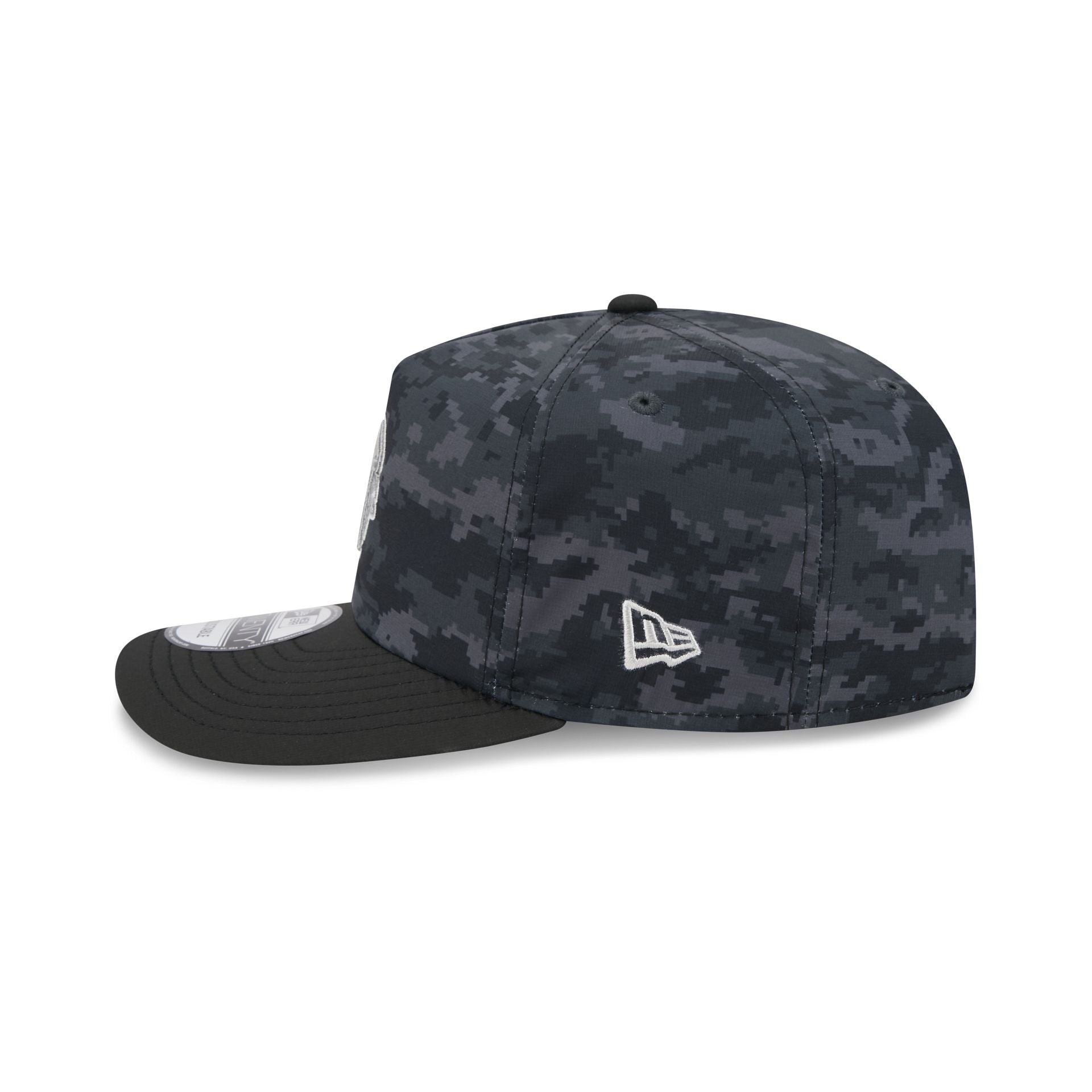 Minnesota Vikings 2026 Salute to Service 19TWENTY Snapback Hat