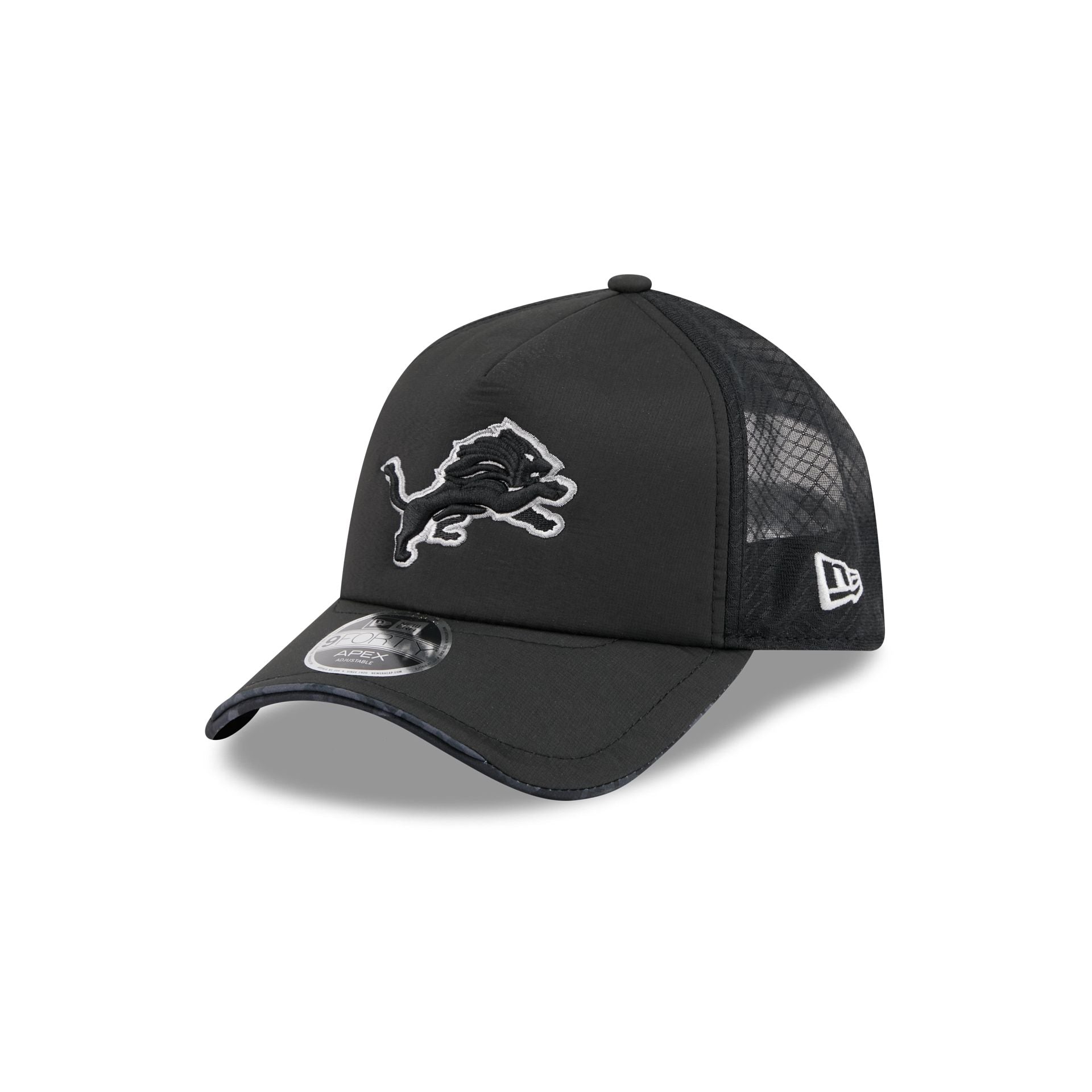 Detroit Lions 2026 Salute to Service 9FORTY APEX Snapback Hat