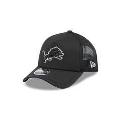 Detroit Lions 2026 Salute to Service 9FORTY APEX Snapback Hat