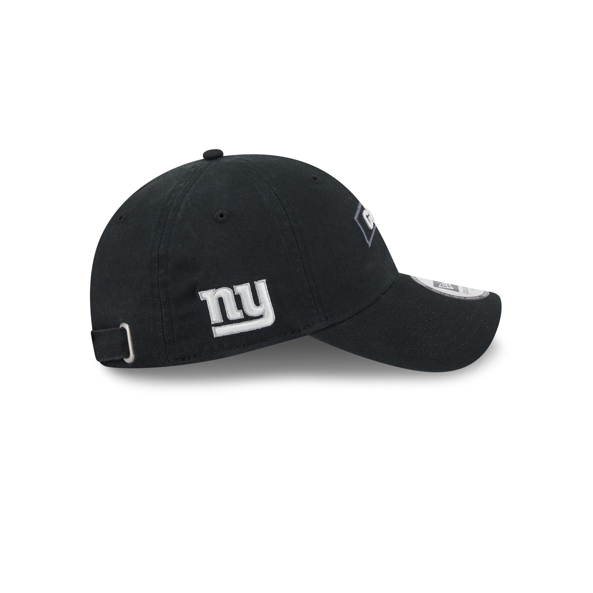 New York Giants 2026 Salute to Service Casual Classic Adjustable Hat