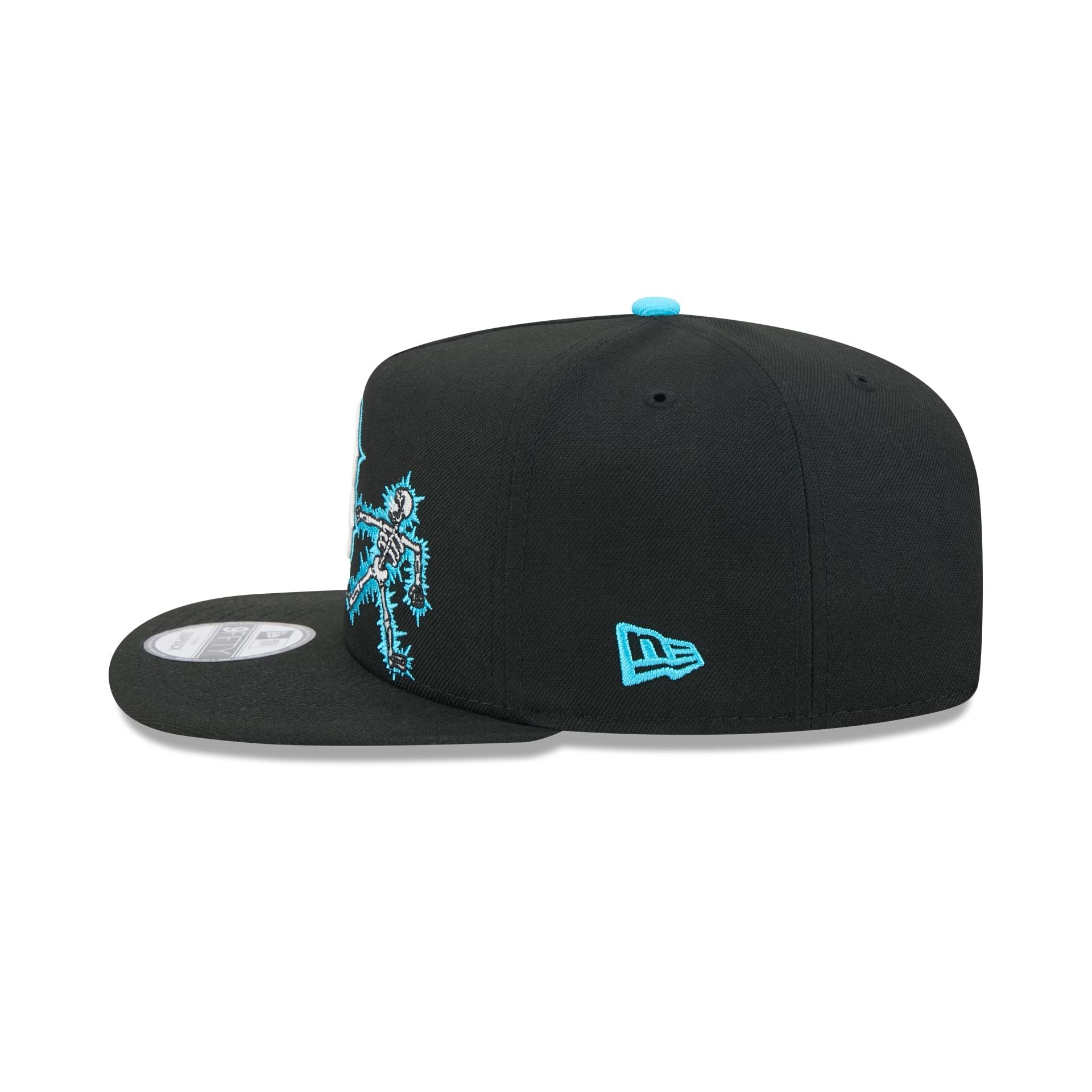 Boston Red Sox Electric Shock Skeleton 9FIFTY A-Frame Snapback Hat