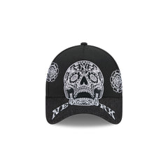 New York Yankees Day of the Dead Skull 9FORTY A-Frame Snapback Hat