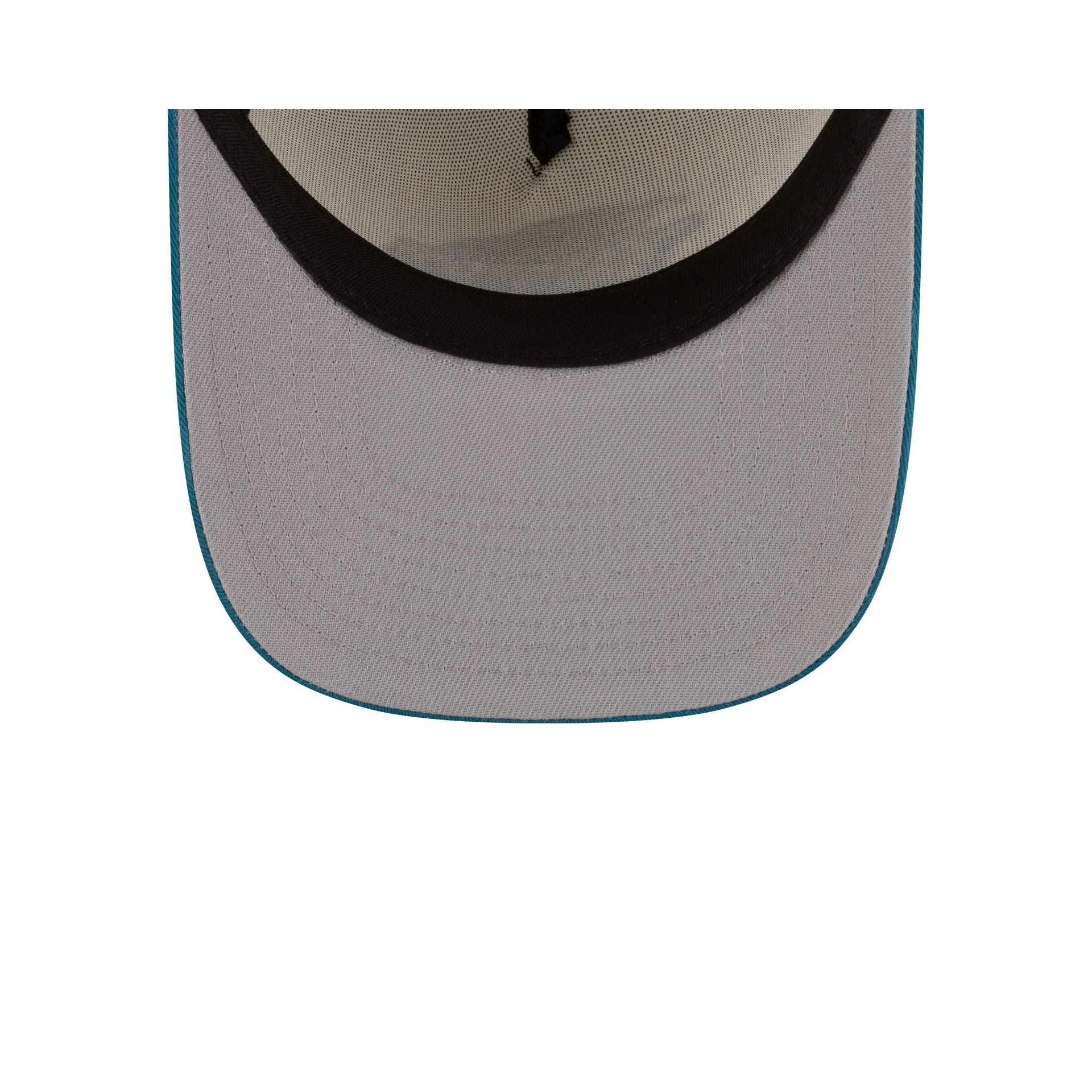 Detroit Pistons 1996-2001 Hardwood Classics Express Chrome White 9FIFTY A-Frame Snapback Hat