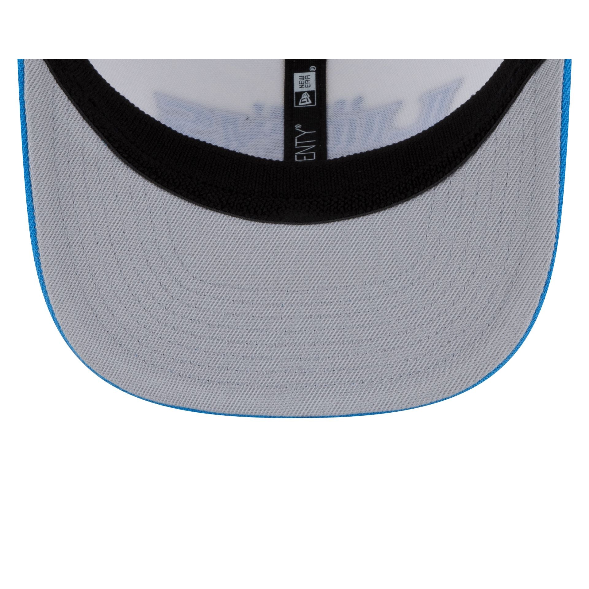 Disney x Detroit Lions 9SEVENTY Stretch-Snap Hat