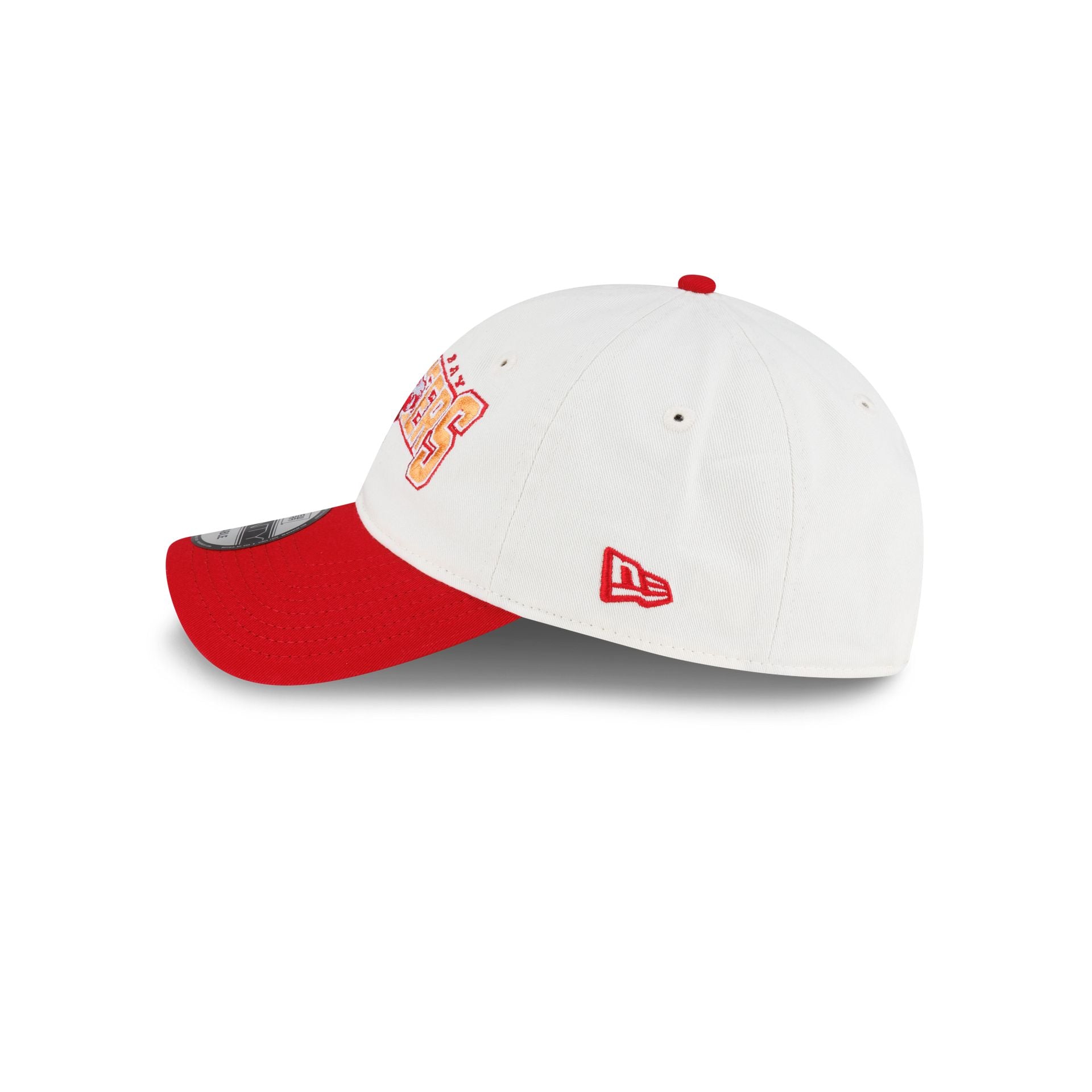 Disney x Tampa Bay Buccaneers 9TWENTY Adjustable Hat