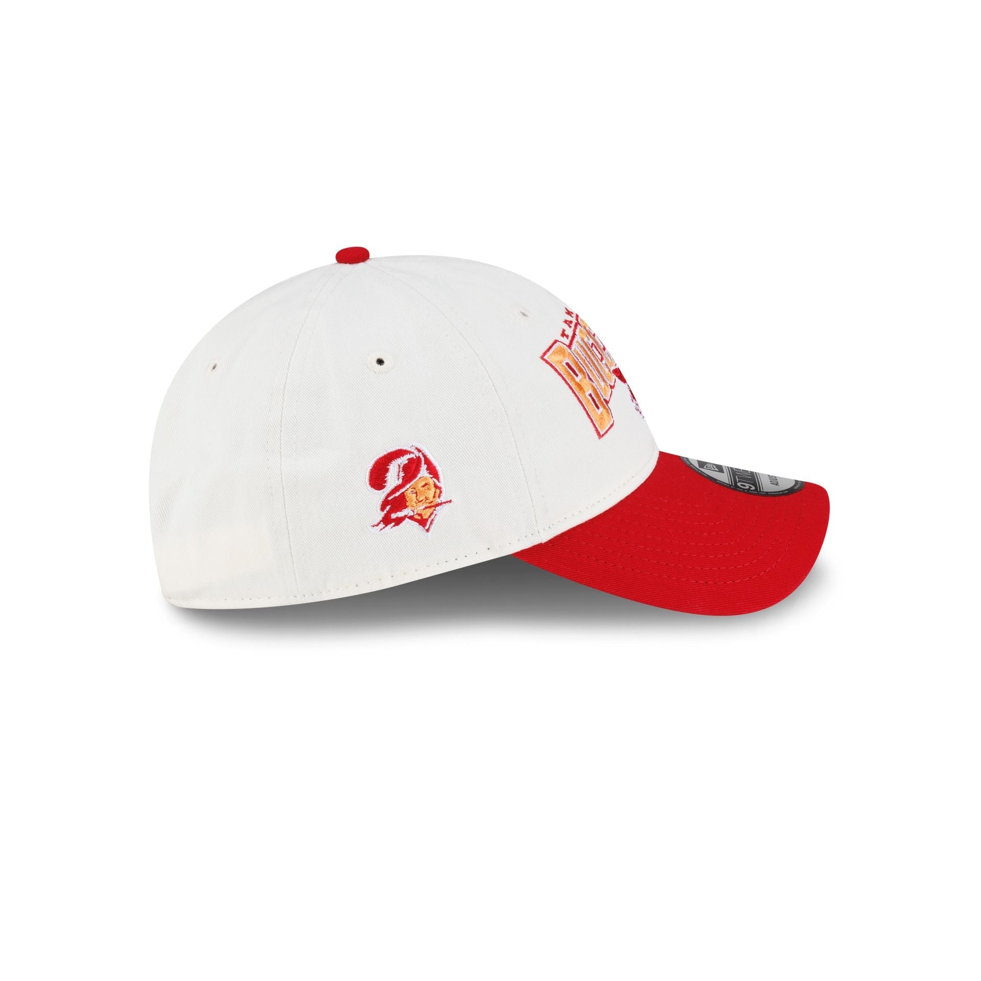 Disney x Tampa Bay Buccaneers 9TWENTY Adjustable Hat